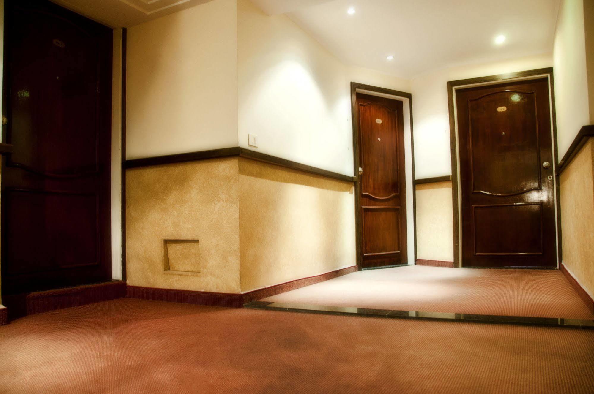 Marble Tower Hotell Beirut Eksteriør bilde